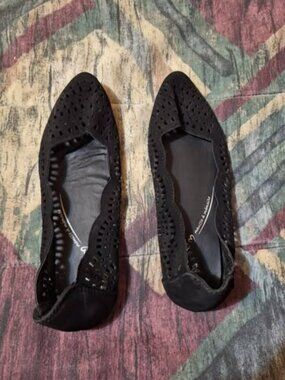 Black Pointed Toe Flats Cutout Detail Size 8 Lightweight